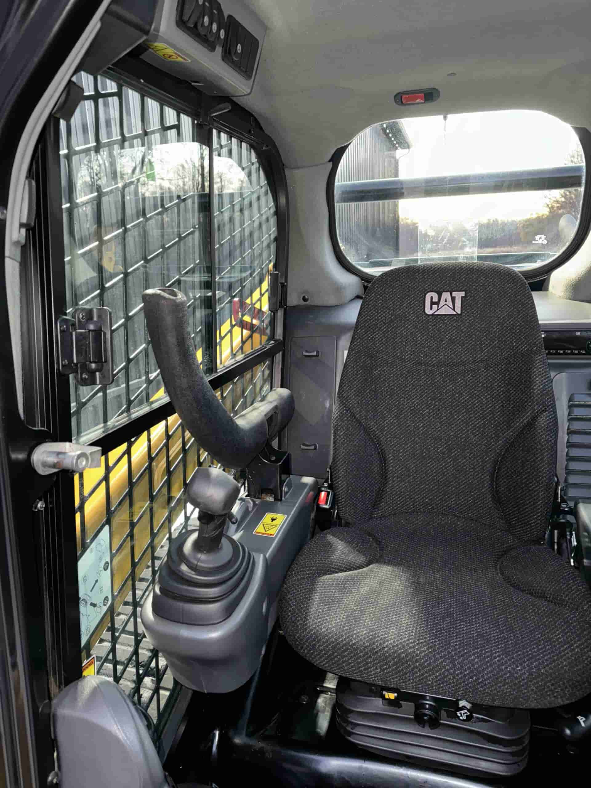 2019 CAT 259D HIGH FLOW
